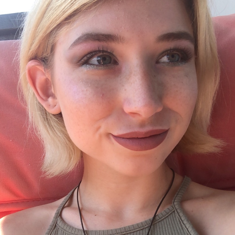 Meet your Posher, Katie